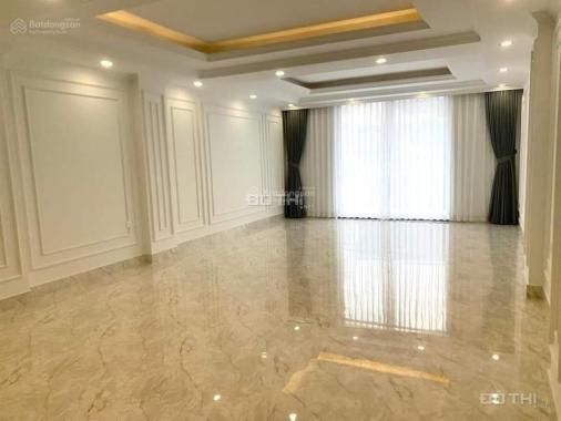 Chính chủ cần bán nhà mặt phố Trần Bình Hồ Tùng Mậu Mai Dịch Cầu Giấy dt 82 m2 giá 3 xxx tỷ