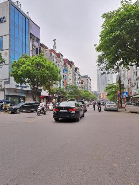 Chính chủ cần bán nhà mặt phố Trần Bình Hồ Tùng Mậu Mai Dịch Cầu Giấy dt 82 m2 giá 3 xxx tỷ