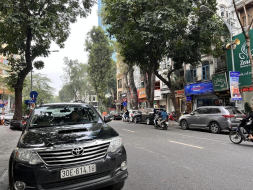 Bán nhà mặt phố quận Hai Bà Trưng, khu Vân Hồ, kinh doanh VIP, vỉa hè rộng 24 tỷ
