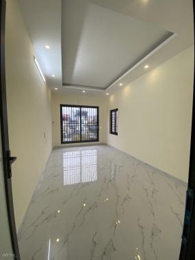 2 tỷ mua nhà Tả Thanh Oai Thanh Trì 35m2 4 tầng
