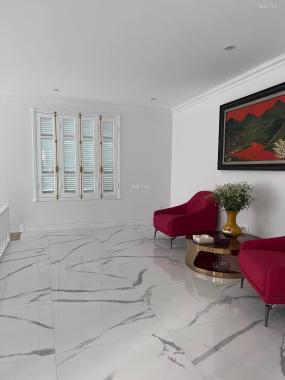 SIÊU PHẨM LÔ GÓC 3 MẶT THOÁNG TRUNG KÍNH, CẦU GIẤY 280M 4T MT 50M