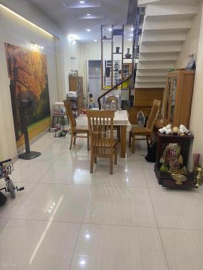 HẺM XE HƠI ĐỖ CỬA - 43M2 - NHÀ ĐẸP 1TRỆT 3LẦU - GẦN ĐƯỜNG - VỊ TRÍ ĐẸP - 7.xTỶ