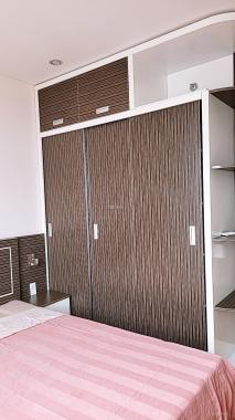 Cho thuê căn hộ 2 phòng ngủ tại chung cư SHP Plaza Lạch Tray.