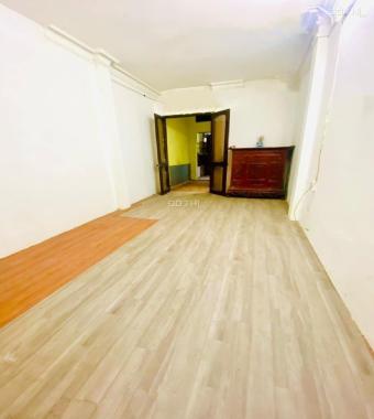 Bán nhà  ngõ 260 Kim Ngưu, HBT - Vài bước ra phố - Tiện Kinh doanh - 55m2 giá chỉ 2.7 tỷ
