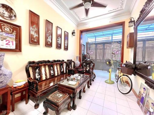 Bán nhà phố Lãng Yên, HBT, 36m, 4PN, ô tô đỗ cửa, KD 6.2 tỷ. LH: 0366051369