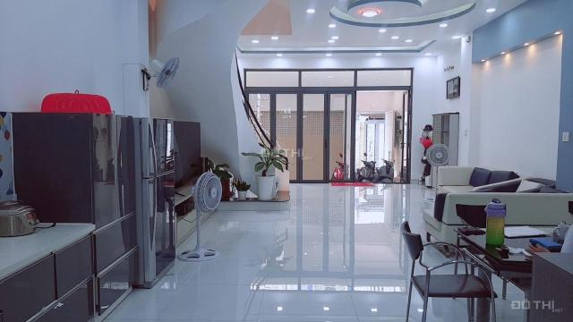 129m2 – Ngang 6m – 3 tầng – HXH – 6PN – 6WC – Nhỉnh 80 triệu/m2 – Phường 11 – Gò Vấp
