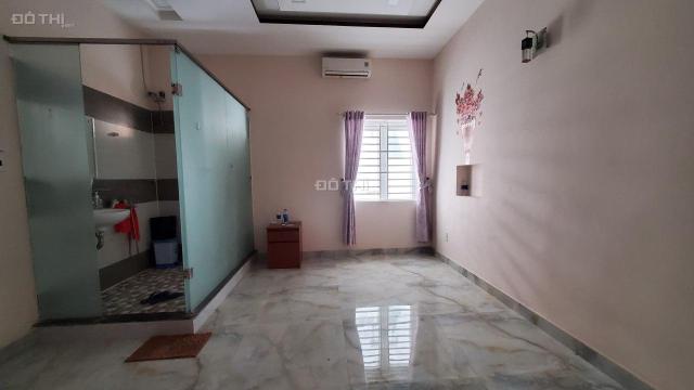 Bán nhà 3 tầng Mt Triệu Việt Vương,(10m5) vị trí đẹp KD sát cầu Rồng sông Hàn, Sơn Trà