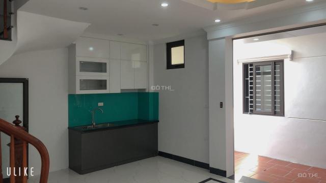 Bán nhà Xuân Phương, Trịnh Văn Bô, DT: 31m2 x 5 tầng, hướng Tây Bắc, giá 2.7 tỷ. LH: 097.3535.231