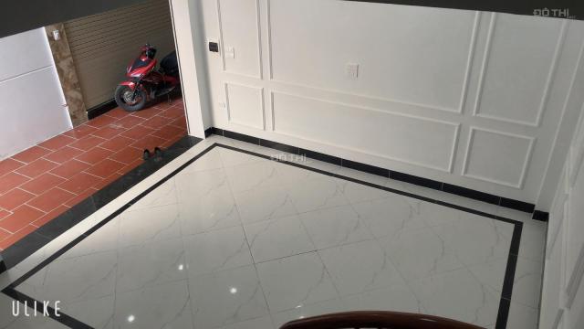 Bán nhà Xuân Phương, Trịnh Văn Bô, DT: 31m2 x 5 tầng, hướng Tây Bắc, giá 2.7 tỷ. LH: 097.3535.231