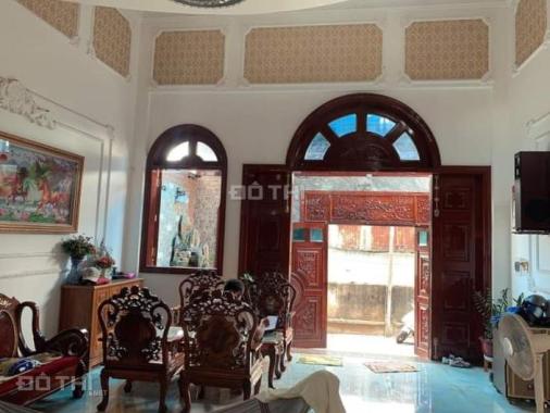 Nhà Mặt Tiền Kinh Doanh Trần Não Quận 2, Diện Tích 4.5x12, Giá Nhỉn 8 Tỷ, 4 Tầng, Sổ Hồng