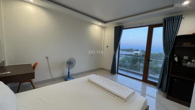 GẤP Khách sạn Vân Phong Khánh Hòa, 35 phòng, diện tích sử dụng 1.470m2, 100% công suất