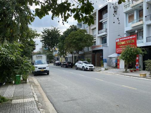 Chính chủ bán NHANH lô đất mặt tiền CAO ĐỨC LÂN, An Phú Quận 2, DT: 4x20m, giá TỐT!!!