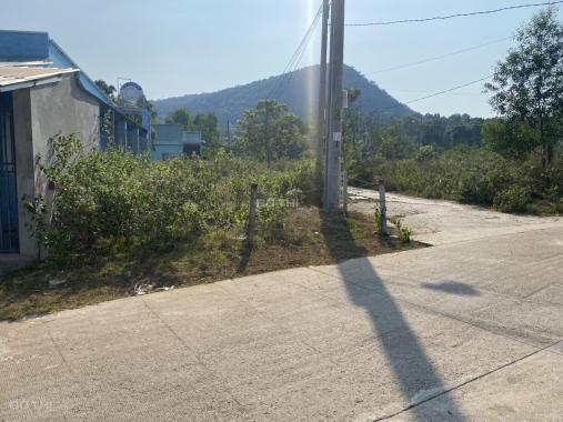 CẦN BÁN LÔ ĐẤT ĐẤT GIÁ NGỘP,LÔ GÓC HAI MẶT TIỀN ĐƯỜNG,ĐẦU TƯ,KINH DOANH