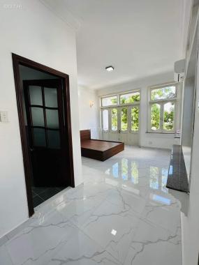 Bán villas sân vườn ngay trung tâm Đà Nẵng. Đường Hoàng Diệu, Gần Chợ Mới.