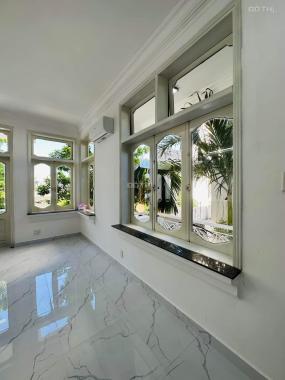 Bán villas sân vườn ngay trung tâm Đà Nẵng. Đường Hoàng Diệu, Gần Chợ Mới.