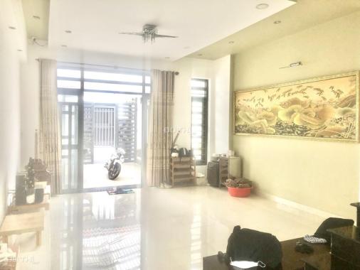 Bán nhà 3 tầng, 172m2. 2 mặt tiền, shhc, giá hơn 6ty, Tăng Nhơn Phú A , Q9