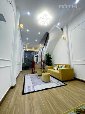 Bán nhà ngõ phố Tân Mai, ô tô gần nhà, 38m2 x 4T cực đẹp, an ninh tốt. Giá 3,5 tỷ