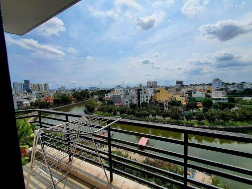 Penthouse đường Hoàng Sa Q3 trung tâm Sài Gòn – Có Ban công