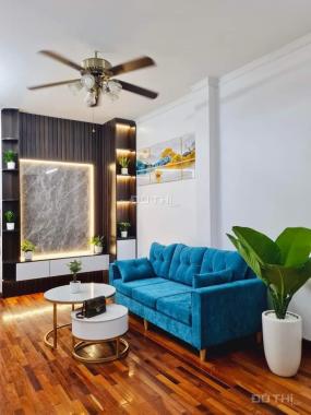 Bán nhà 30m2 ngõ 512 hoàng hoa thám nhỉnh 3 tỷ