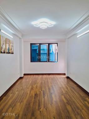 Bán nhà 30m2 ngõ 512 hoàng hoa thám nhỉnh 3 tỷ