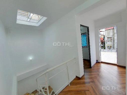 Bán nhà phố Kim Đồng, ô tô cách 50m, đẹp, 35m2 x 4 tầng. Giá 3,2 tỷ