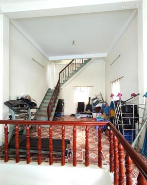 Bán Nhà HXH, sát MT Lạc Long Quân - Quận 11 - 50m2, ngang 4.5M, 4 Tầng, giá cực rẻ