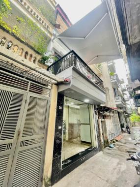 Bán nhà 2 tầng mặt ngõ kinh doanh ô tô vào nhà 45m2 nhỉnh 2 tỷ