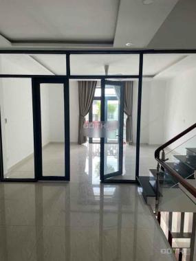 Bán nhà đẹp mới, Phước Long B, Quận 9, 100m2, 1 trệt 2 lầu, giá 8,5tỷ, đường rộng, khu an ninh.