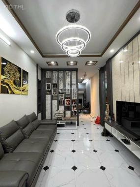 Bán nhà phố Dương Văn Bé, HBT - Hai mặt thoáng - Kinh doanh - 54m2 x 5T giá chỉ 6.38 tỷ