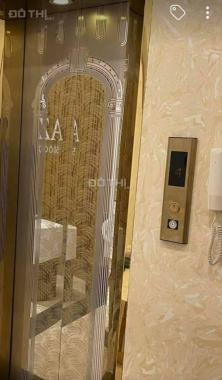 Bán nhà mặt phố Ô Chợ Dừa, Xã Đàn 60m2 MT 5,4m, 5 tầng thông sàn, thang máy, vỉa hè KD giá 34,5 tỷ