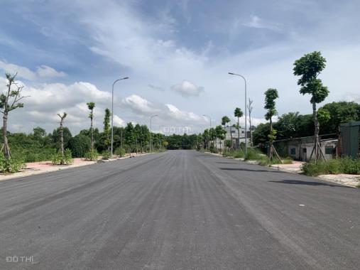 Bán gấp 526m đường 17m thông sang đấu giá Cự Khối, phân lô tách thửa tốt