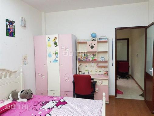TT CẦU GIẤY - 50M Ô tô tránh - Nhà Đẹp Ngõ thông thoáng - Giá 5.3 tỉ