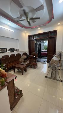 Cần bán Nhà phố hẻm ô tô 8m, Đường Thạnh Xuân 25, Q.12 TP HCM
