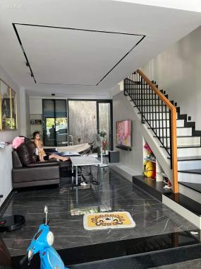 NHÀ MỚI CHỦ CẦN BÁN GẤP 60m2 4TẦNG 6.7 tỷ Xe hơi vào nhà ngủ BƯNG ÔNG THOÀN, PHÚ HỮU, TP THỦ ĐỨC