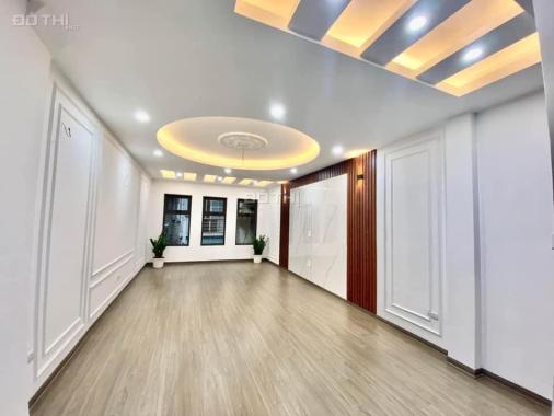 Bán Nhà Hoàng Văn Thái- Quận Thanh Xuân, 1 bước Oto, Ở Ngay. 43m x4 Tầng.MT4m. 5 tỷ