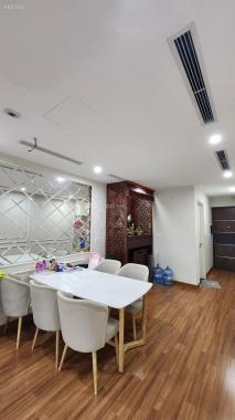 Giá cực tốt ! Bán chung cư Phạm Văn Đồng, An Bình City, Phòng thoáng, mới đẹp full nội thất, 83m2