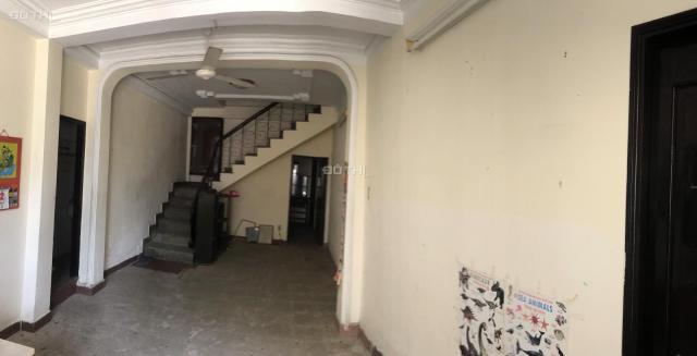 BIỆT THỰ NGAY VÒNG XOAY 3/2 vs CMT8, DTSD: 1,300 M2, 4 TẦNG, 25 PN, SÂN RỘNG, 250TR/T