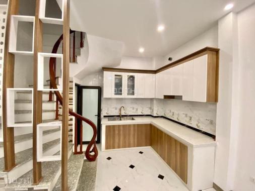 Ô tô qua nhà 35m2 4 tầng 1 lửng nhỉnh 2 tỷ Tả Thanh Oai Thanh Trì