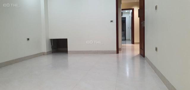 CHO THUÊ NHÀ MẶT PHỐ BỜ SÔNG SÉT VIP - 7 TẦNG - THANG MÁY - VỈA HÈ ĐÁ BÓNG - KD ĐA DẠNG