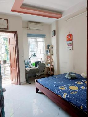 Bán nhà phố Tân Mai-Kim Đồng, 43m2 x 5T đẹp, ba bước ra đường ô tô. Giá 3,9 tỷ