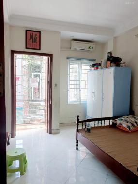 Bán nhà phố Tân Mai-Kim Đồng, 43m2 x 5T đẹp, ba bước ra đường ô tô. Giá 3,9 tỷ
