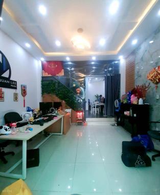 Nhà rộng hẻm xe hơi hơn 5m. Gần Giang Ghẹ Trường Chinh, 4.8 tỷ