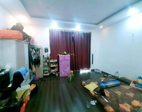 Nhà rộng hẻm xe hơi hơn 5m. Gần Giang Ghẹ Trường Chinh, 4.8 tỷ