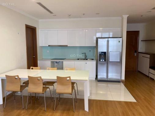 Cho thuê căn hộ tầng 18 chung cư Vinhomes Nguyễn Chí Thanh,3PN, giá chỉ 28tr - lh 0914167722