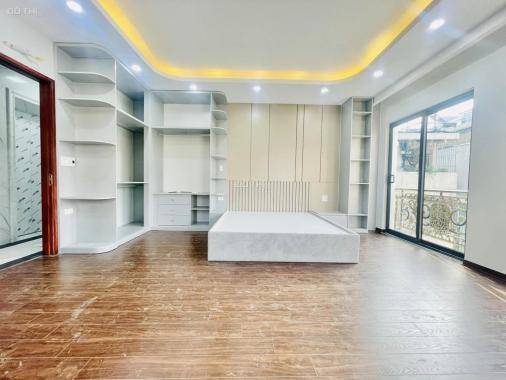 Bán Nhà Lương Đình Của- Quận Đống Đa. Thang Máy, Tặng Nội Thất. 45m x6 tầng. MT4,6m. 7 tỷ