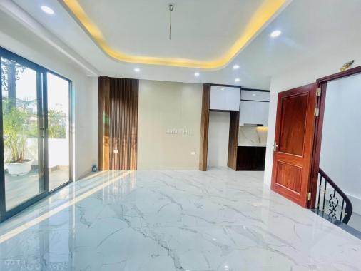Bán Nhà Lương Đình Của- Quận Đống Đa. Thang Máy, Tặng Nội Thất. 45m x6 tầng. MT4,6m. 7 tỷ
