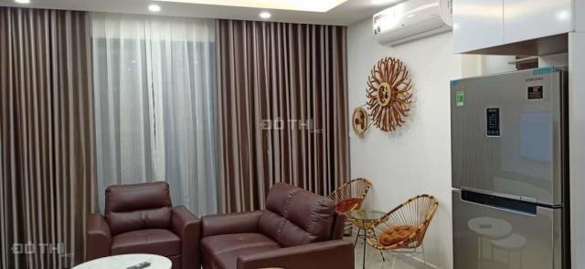 Cho thuê chung cư Golden West 2 Lê Văn Thiêm, 2PN Đủ Đồ