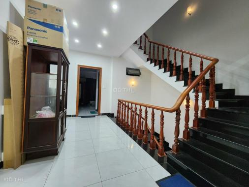 Cho thuê tầng trệt + tầng 1 nhà phố tại khu đô thị Vạn Phúc