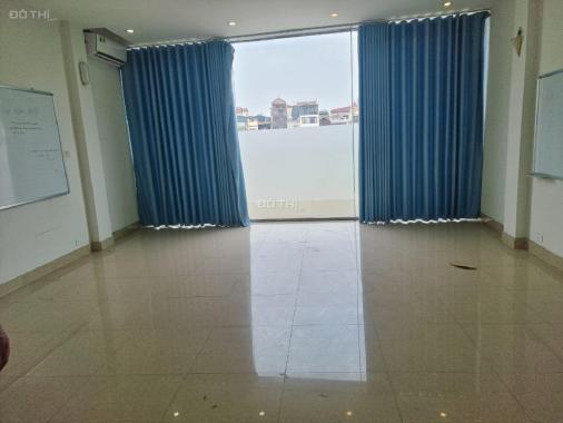 Cho thuê vp ở Bưởi 60m2 thônng sàn có điều hòa, gửi xe miễn phí