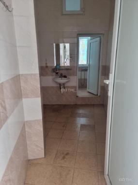 Cho thuê vp ở Bưởi 60m2 thônng sàn có điều hòa, gửi xe miễn phí